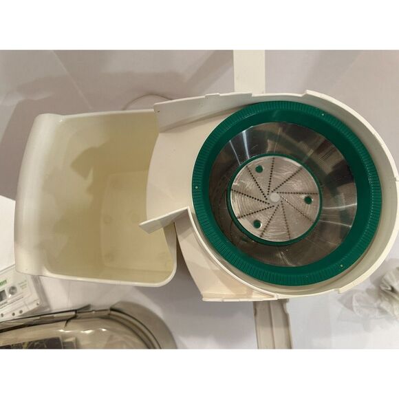 The Juiceman Jr. Fruit Juicer Automatic Juicer JM-1 - Picture 5 of 8